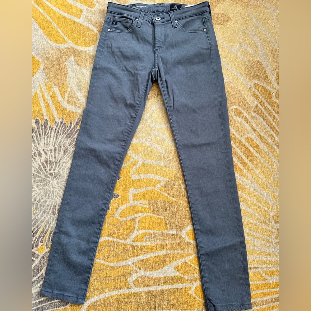 AG Super Skinny Ankle Legging Size 24 in blue gray shade.